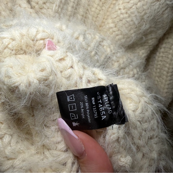 POL Cream Knit Chunky Sweater with Hood - Picture 7 of 7